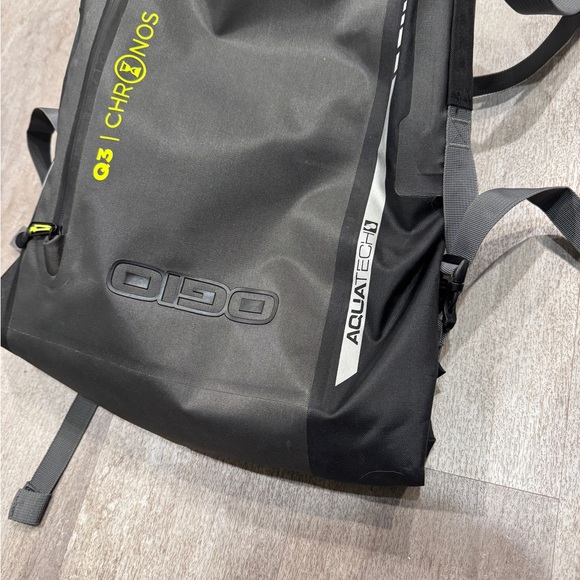 OGIO Fully Waterproof Backpack - Picture 3 of 3